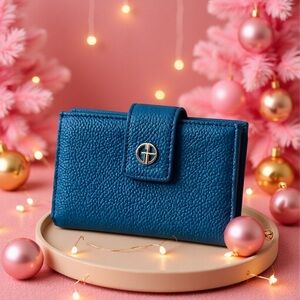 Giani Bernini turquoise, leather kiss lock wallet